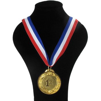 1. KOHT - KULDMEDAL (14 tk)