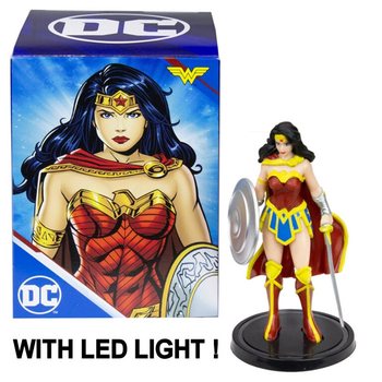 DC COMICS - WONDER WOMAN LED-FIGUUR - 11 CM (36 tk)