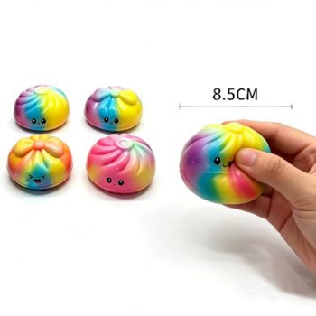 RAGE - Vikerkaarev&auml;rvilised Squishy pelmeenid SUURED - PU-vaht, 8.5x8.5x4.8 cm (12 tk)