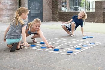 BS DOTS Puidust strateegiamäng - Välimänguasi (1 tk)