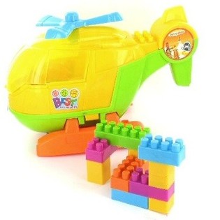 SUUR HELIKOPTER KOOS EHITUSKLOTSIDEGA