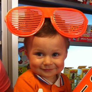 MEGA ORANŽID SHUTTER SHADES PRILLID (8 tk)