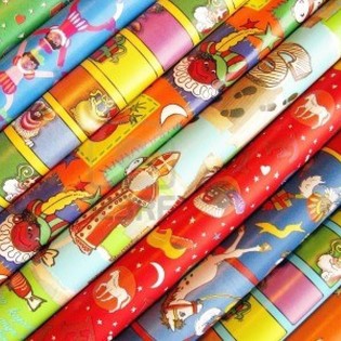 P&uuml;ha Nikolause Sinterklaas Kingituste Pakkepaberi Rullid 250 x 50 cm (5 tk)